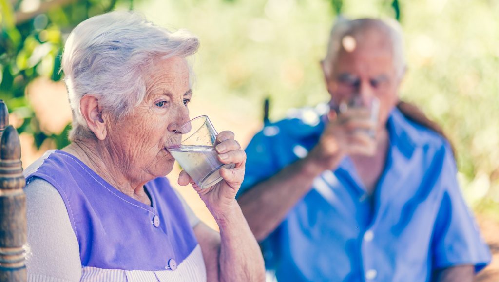 Importancia de la hidratación en los adultos mayores